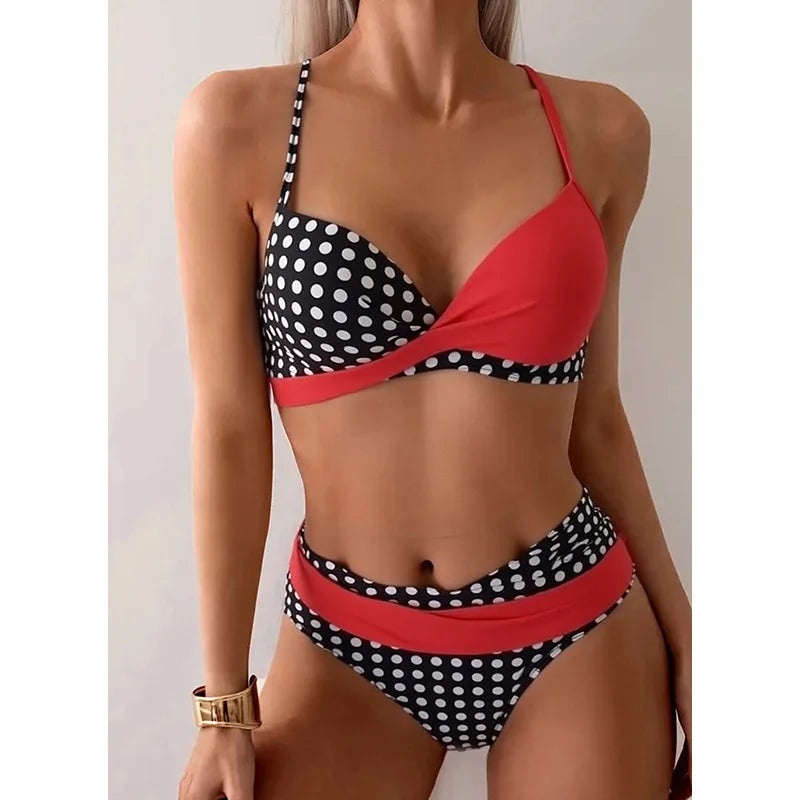Bikini Deux Pièces Sexy 2026 – Imprimé Pois & Blocs de Couleur | Plage, Vacances & Sources Chaudes