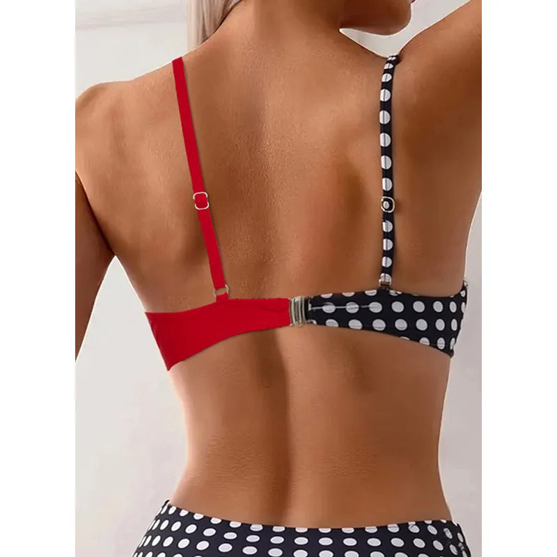 Bikini Deux Pièces Sexy 2026 – Imprimé Pois & Blocs de Couleur | Plage, Vacances & Sources Chaudes