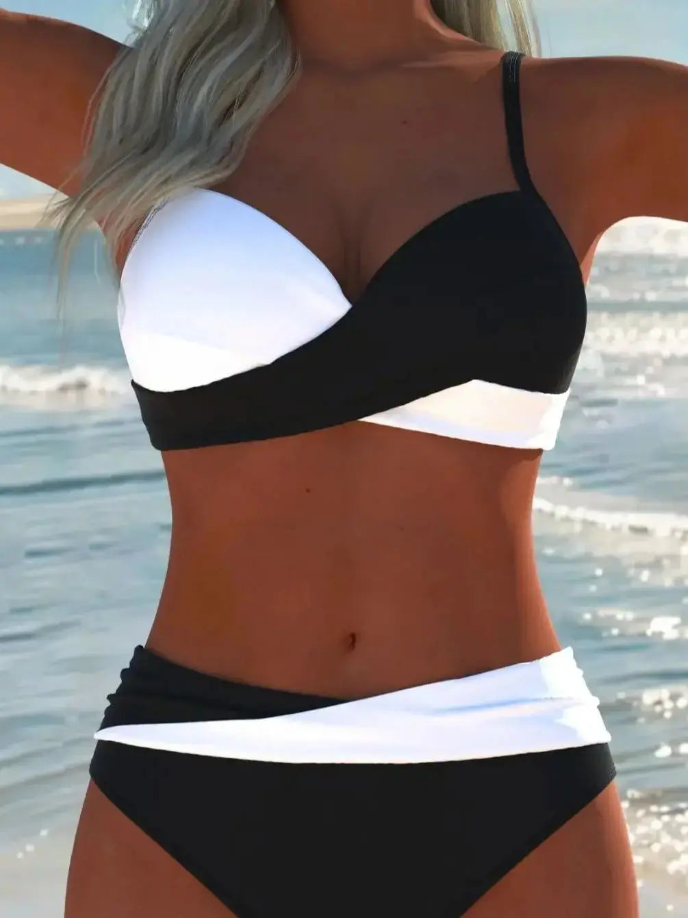 Bikini Deux Pièces Femme – Maillot de Bain Luxe & Sexy | Plage, Festival, Voyage